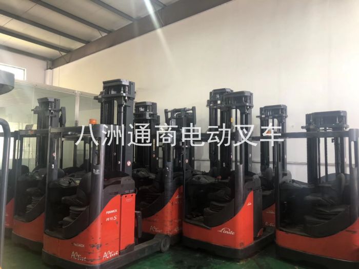 德國原裝進口二手林德電動叉車 (15)
