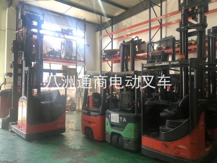 德國原裝進口二手林德電動叉車 (17)
