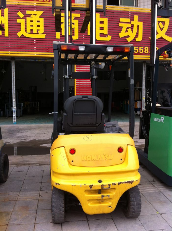 電動叉車