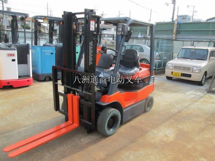 電動叉車
