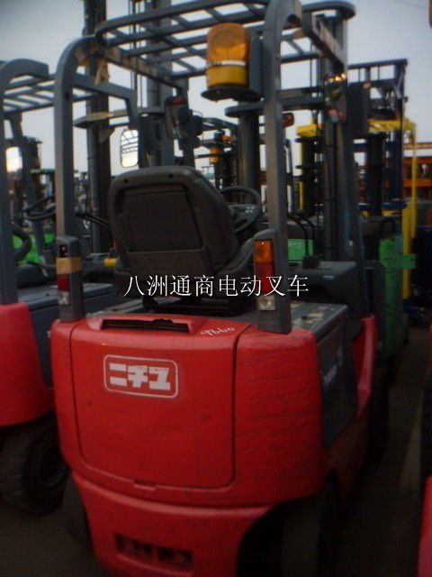 電動叉車