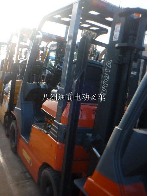 電動叉車