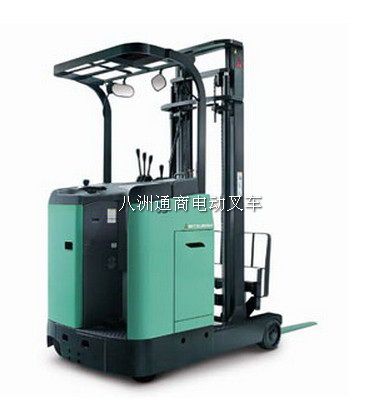 前移式電動叉車