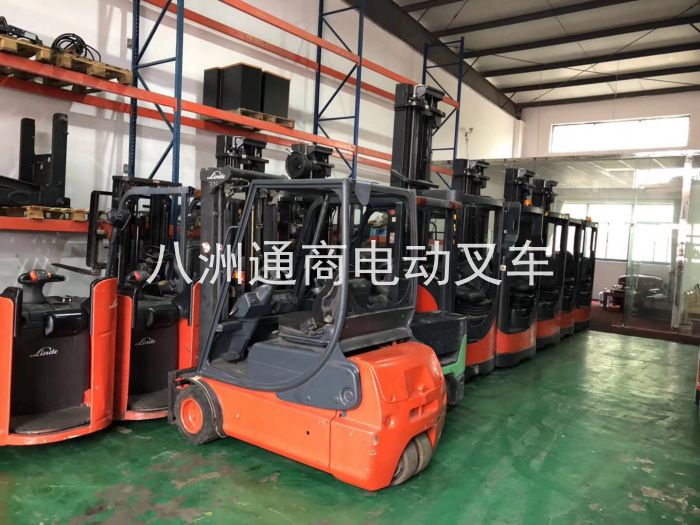 德國原裝進口二手林德電動叉車 (8)