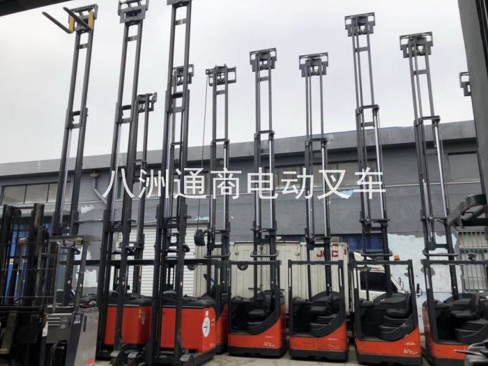 德國原裝進口二手林德電動叉車 (27)