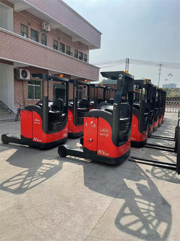 林德電動(dòng)叉車 (11)